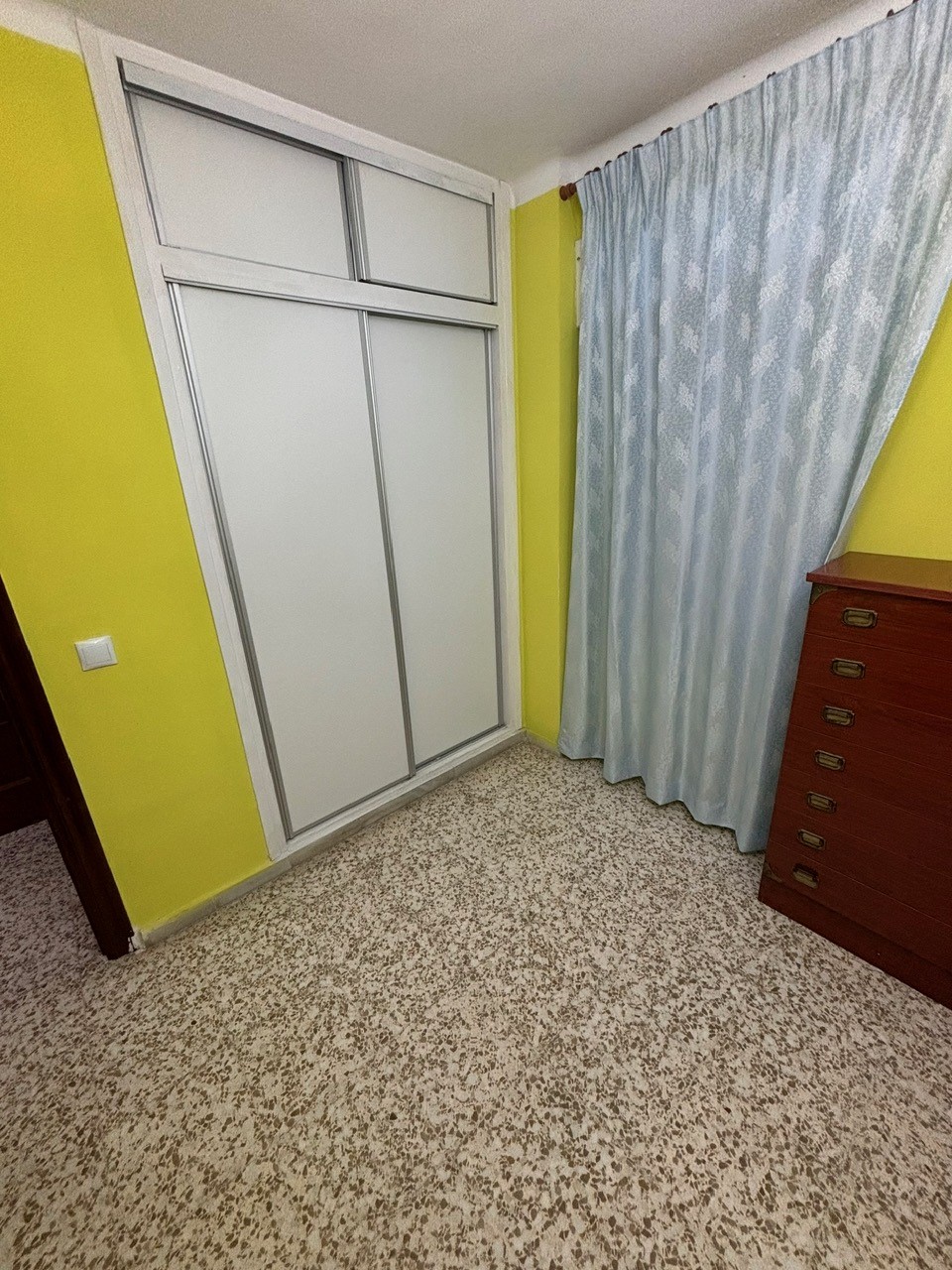SHORT SEASON APARTMENT