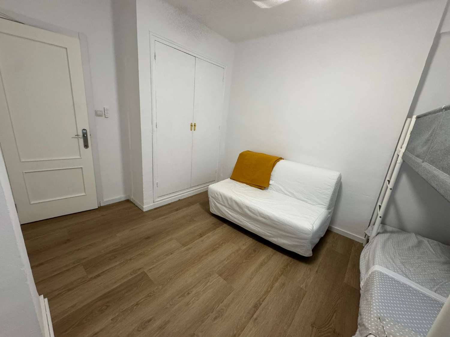 PISO PARA LARGA TEMPORADA DISPONIBLE DESDE SEPTIEMBRE