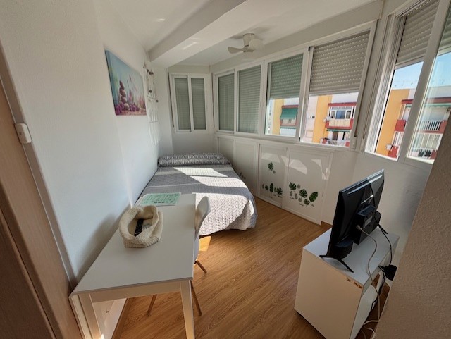 SHORT STAY STUDIO FROM SEPTEMBER TO JUNE