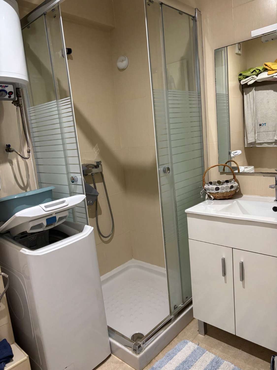 COQUETO ESTUDIO SOLEADO DISPONIBLE DESDE ENERO A MAYO INCLUIDO