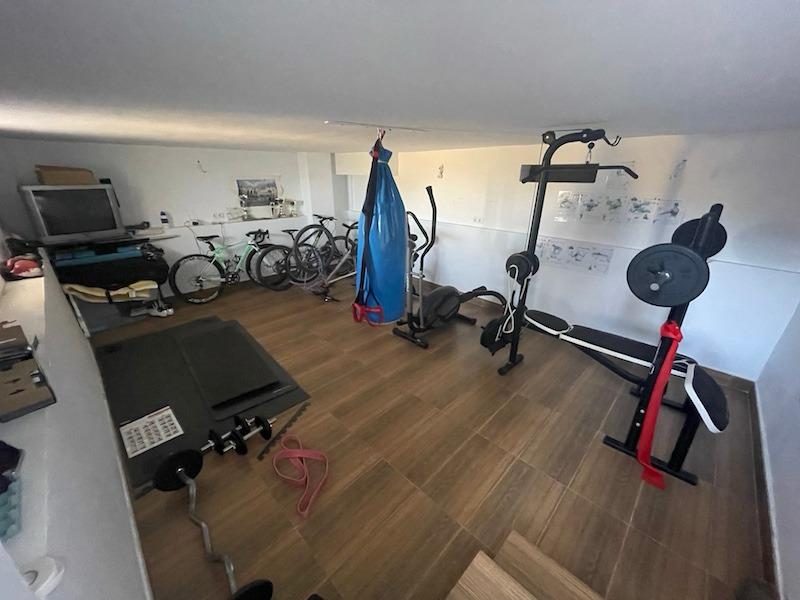 MAGNIFICO CHALET ADOSADO PARA LARGA TEMPORADA